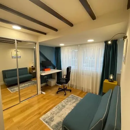Spacious & Cozy House. 3 Bedrooms, 2.5 Bathrooms * 힐베르쉼